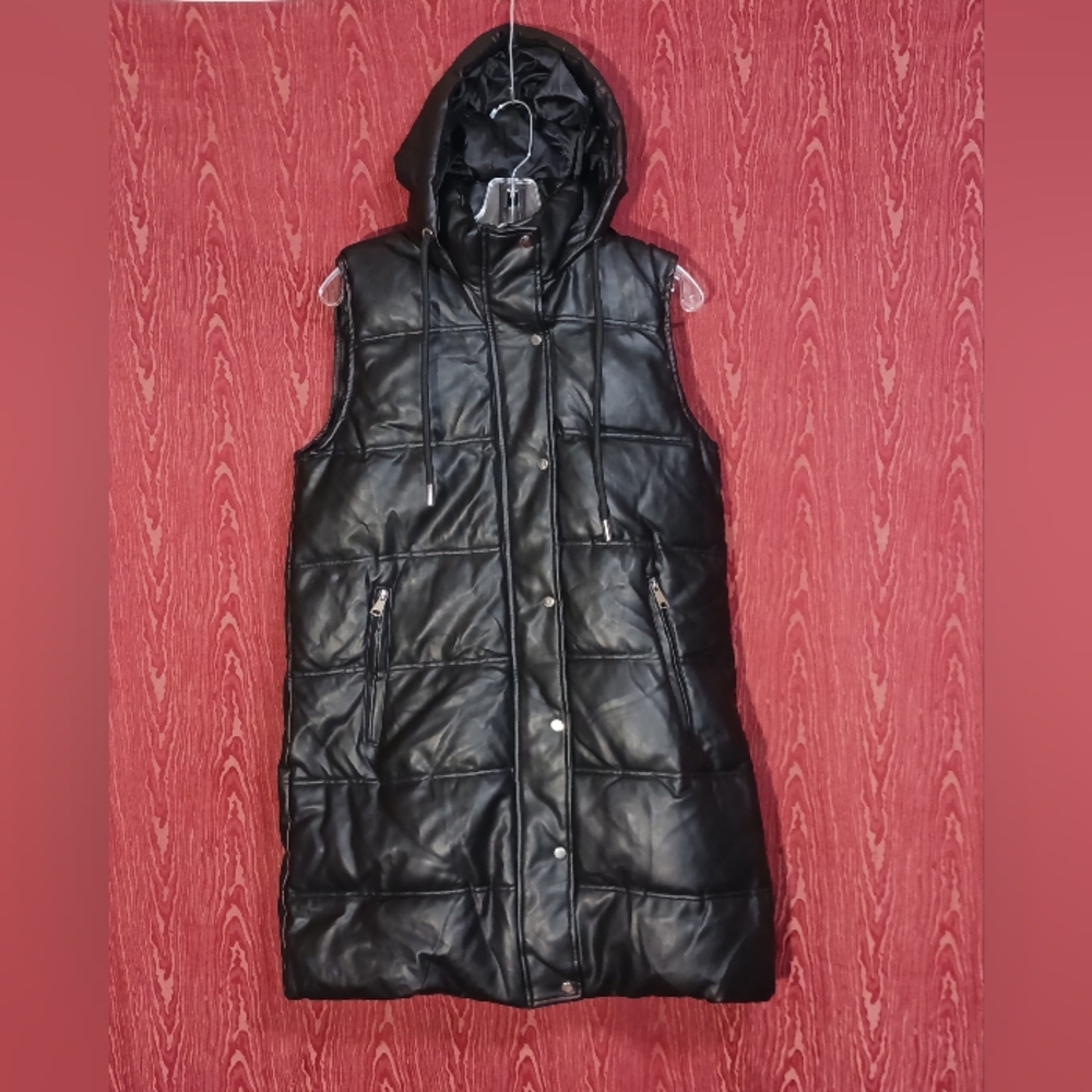 JOLI & JOLLY PARIS Black Hooded Puffer Vest Zip/Snap Women's Size Small